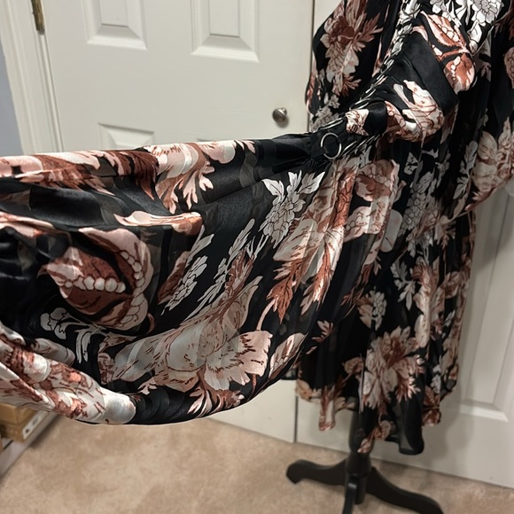 ASOS Design Blouson Mini Dress - Picture 5 of 13